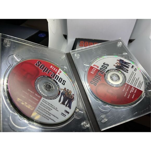 The Sopranos Complete First Season DVD Box Set - Picture 5 of 6